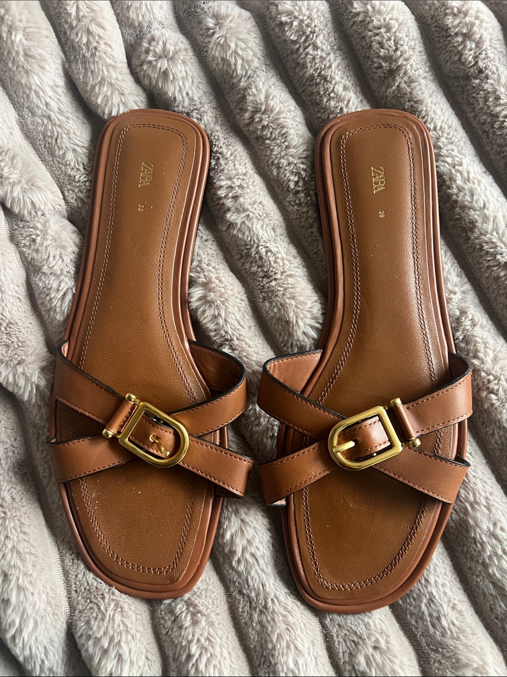 Zara Tan/Brown Leather Slide Sandals with Gold Buckle Detail